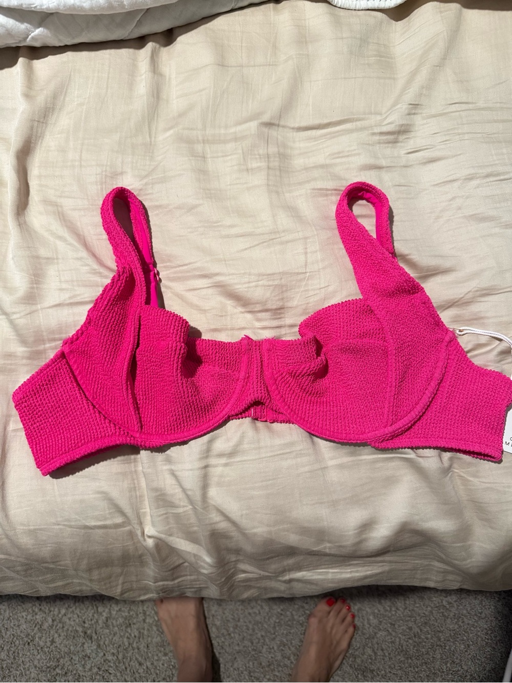 Good American Textured Hot Pink Underwire Bikini Top